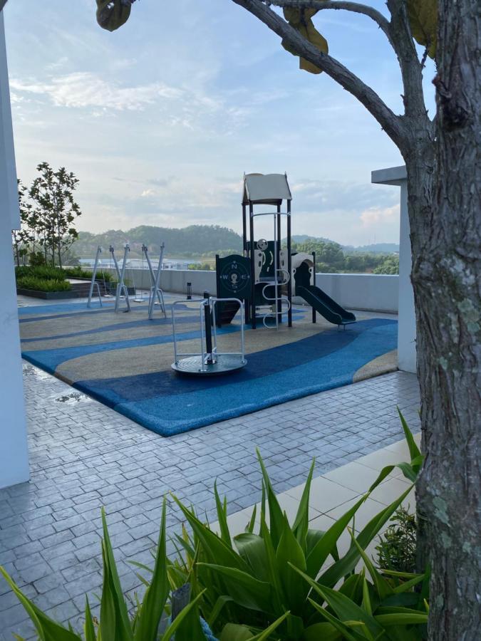 Family Stay, Sepang Klia, Free 2 Parking&Unifi Luaran gambar